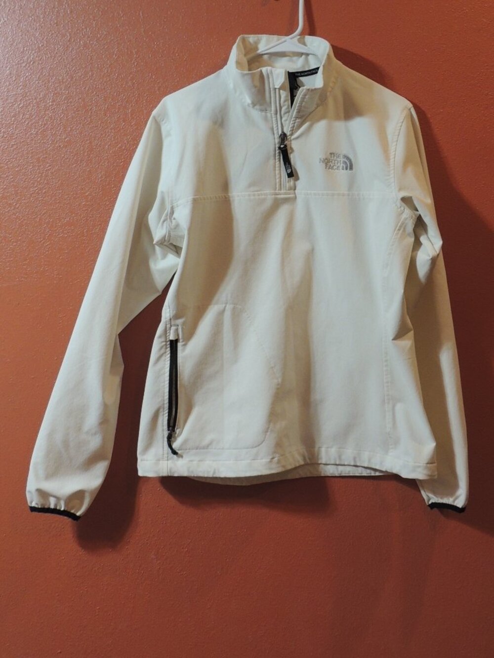 North Face APEX Shirt Woman Medium White Black Pocket Outdoor Long Sleeve Shirt